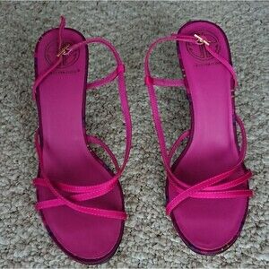Lilly Pulitzer Elegant Pink satin Strappy Sandals size 6.5